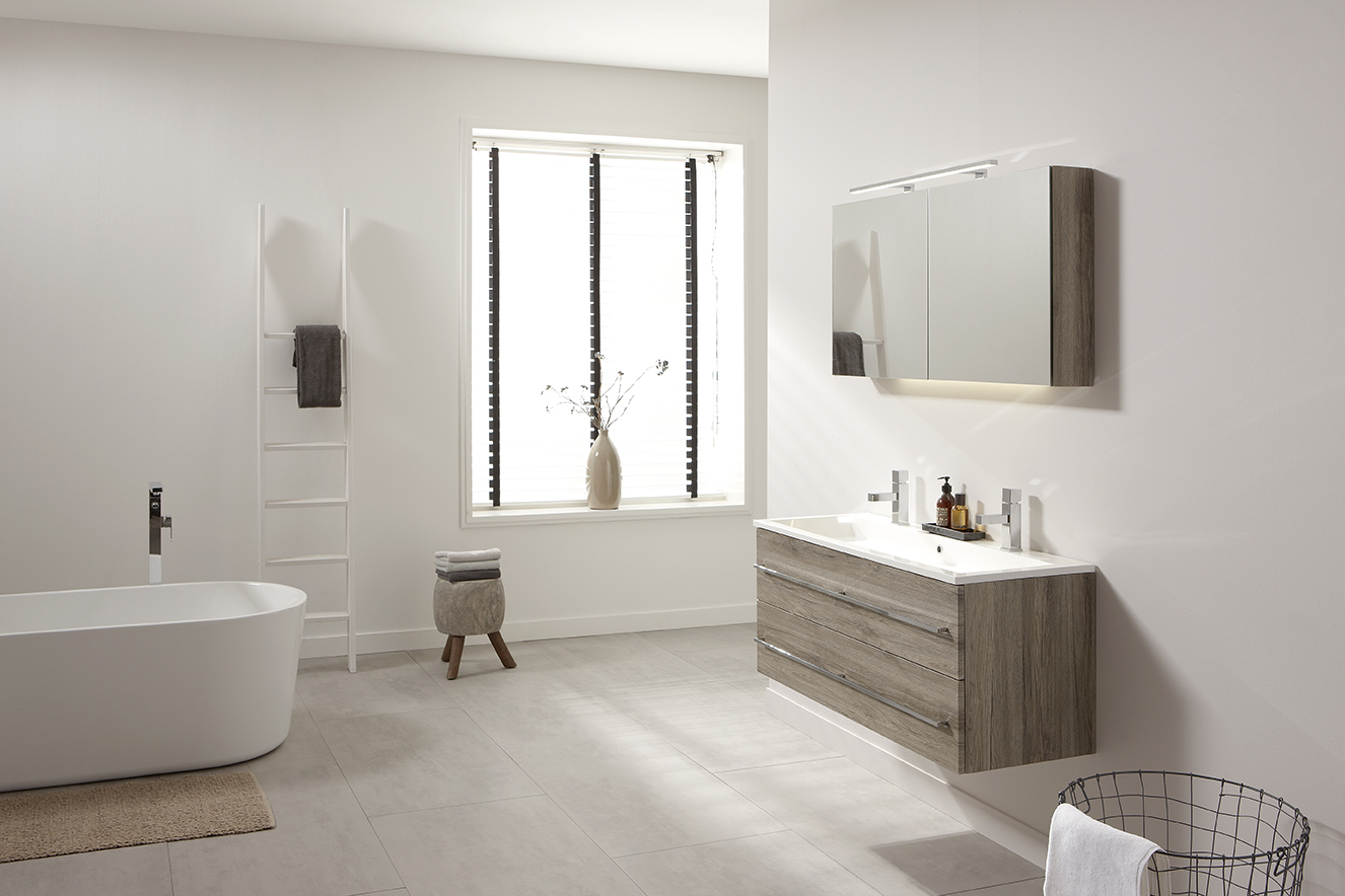 Badkamer houtlook email : badkamer accesoires hout. badkamer ...