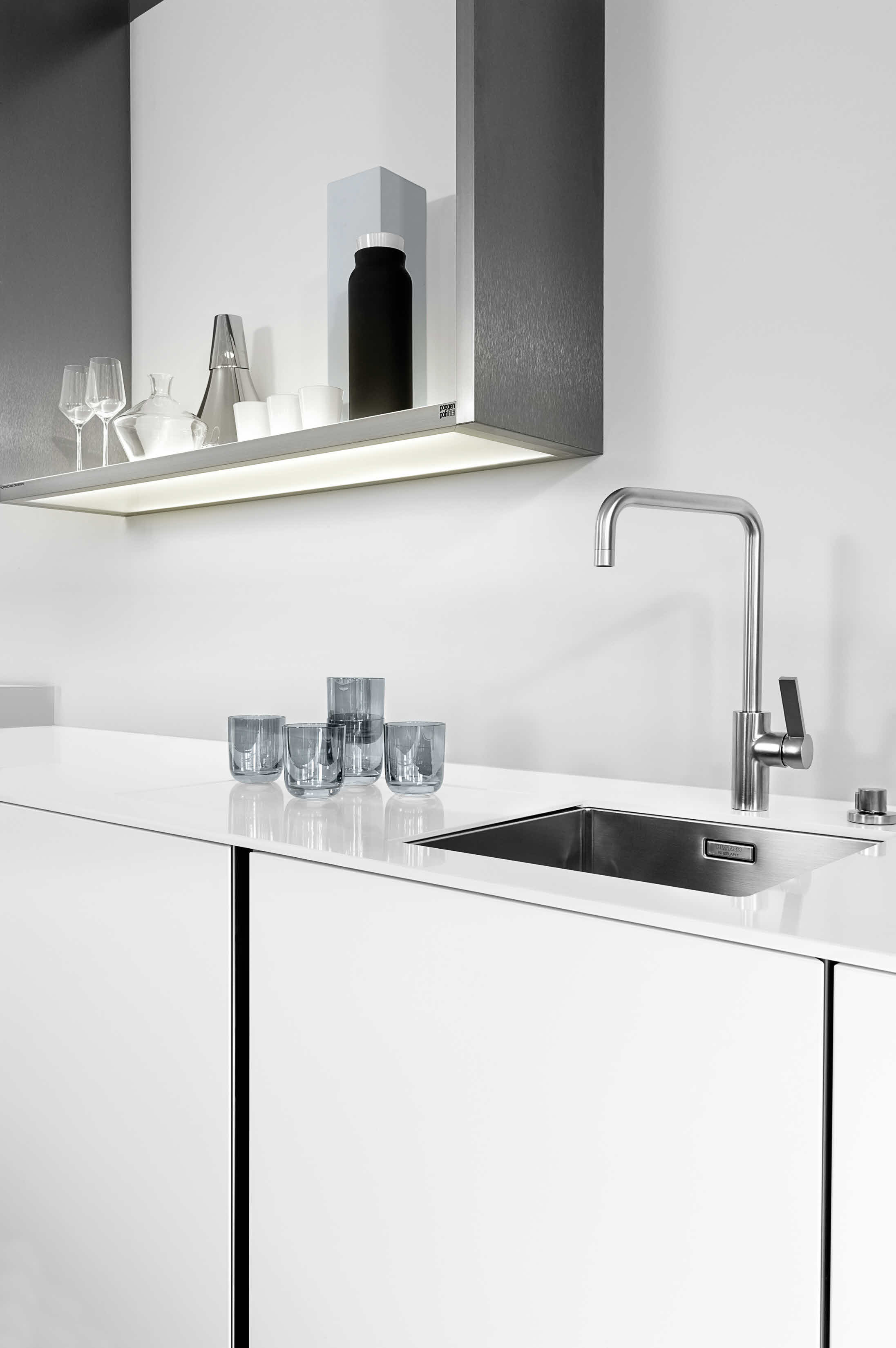 De nieuwe poggenpohl keuken p`7350 design by porsche nieuws ...