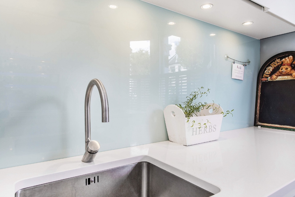 Dekker achterwanden AluSplash