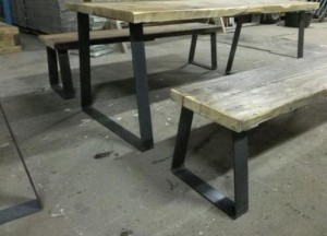 Robuuste industriële eettafel set - Woodindustries