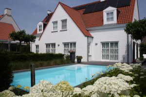 PERMANENTE ZWEMBADEN - 