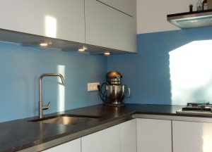 Bokmerk Aluminium achterwand in tal van kleuren