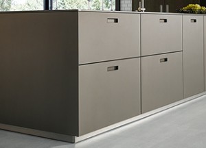 next125 NX 902 Glas mat platina metallic