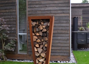 Zeno houtopslag by dens 100 