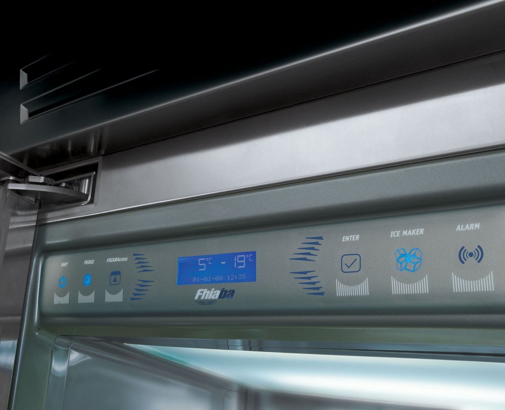Fhiaba koelkasten met bedieningsconcept