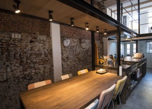 Industriële Barnwood keuken van RestyleXL