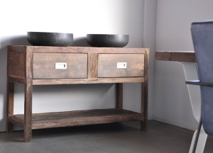 RestyleXL oud eiken badkamermeubel met RVS luikringen - RestyleXL