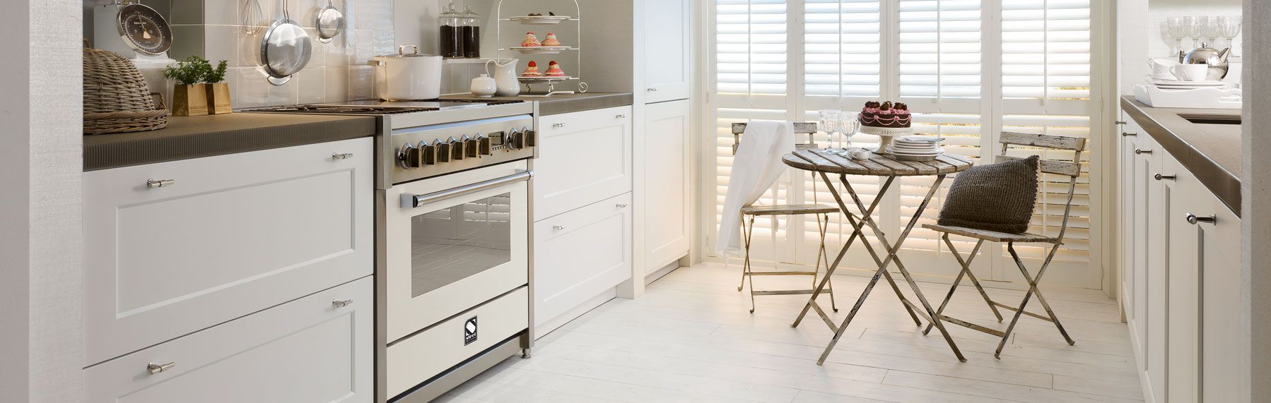 STEEL GENESI fornuizen