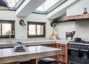 Mereno landelijke houten keuken Worchester oud hout - Tieleman Keukens