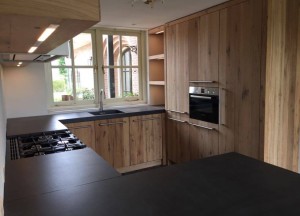 RestyleXL leefkeuken van oud geschaafd eiken - RestyleXL