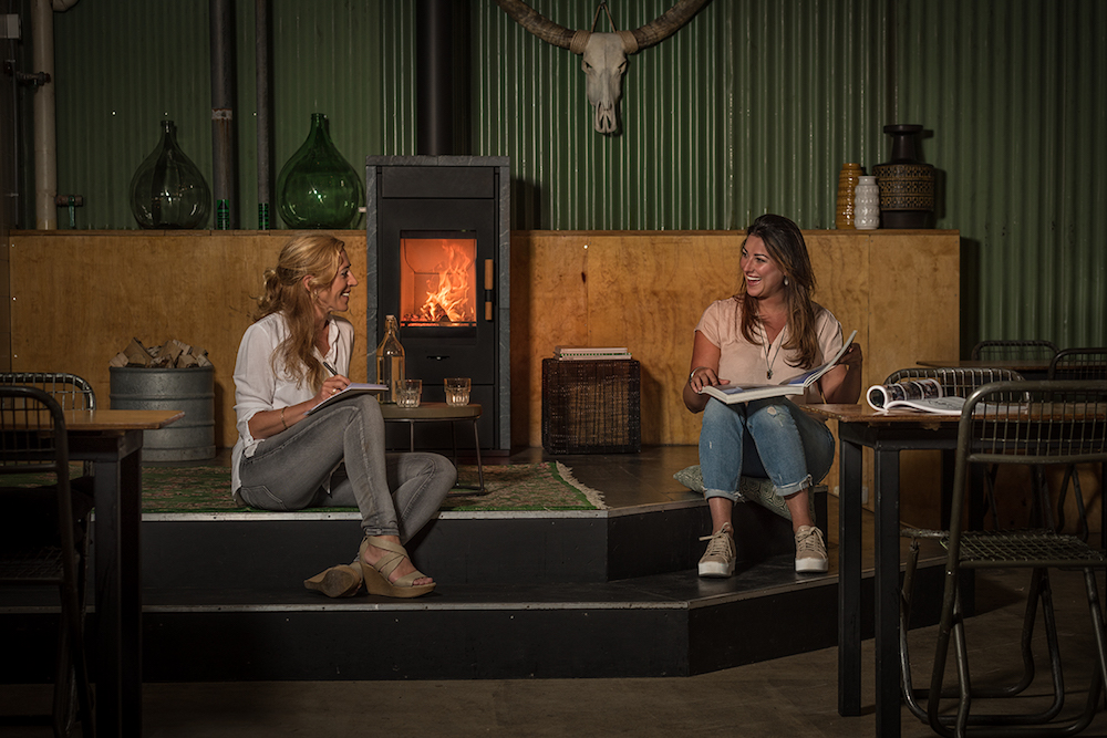 Speksteenkachels via De Heide Smid