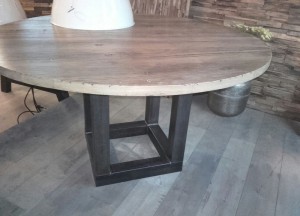 Woodindustries eiken houten eettafel op maat
