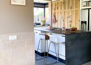 Plattas wand en vloertegels keuken