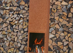 Cortenstaal haard in kleine tuin