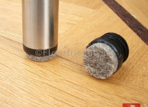 Voorkom krassen op de vloer - Floorfriendly