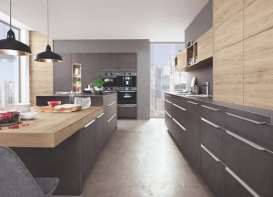 Vivari keuken met kookeiland - Keukenspecialisten.nl