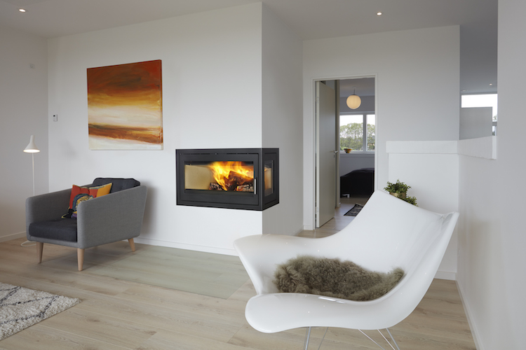 Inbouw houthaard met zijruit