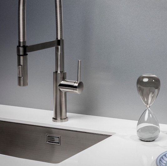 Keukenkraan met spoeldouche