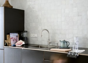 Kokendwaterkraan met flexibele uittrekslang