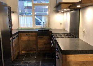 Oud hout keuken u-vorm