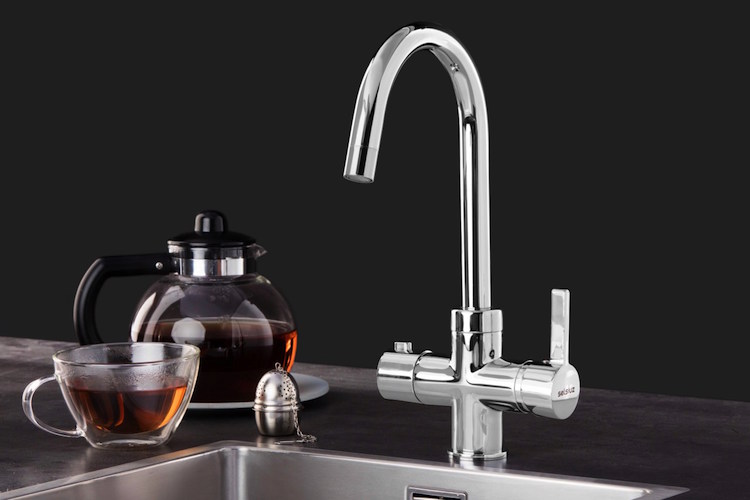 Draaibare kokendwaterkraan