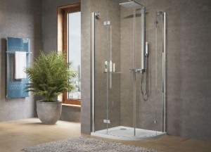 Eenvoudige en strakke douchewand