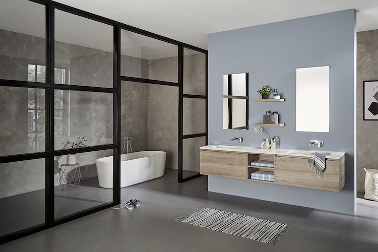 Op maat gemaakt tijdloos badkamermeubel