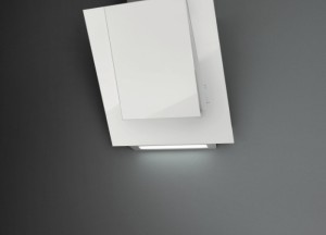 Schuine afzuigkap van zwart veiligheidsglas | Falmec