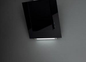 Schuine afzuigkap van zwart veiligheidsglas | Falmec