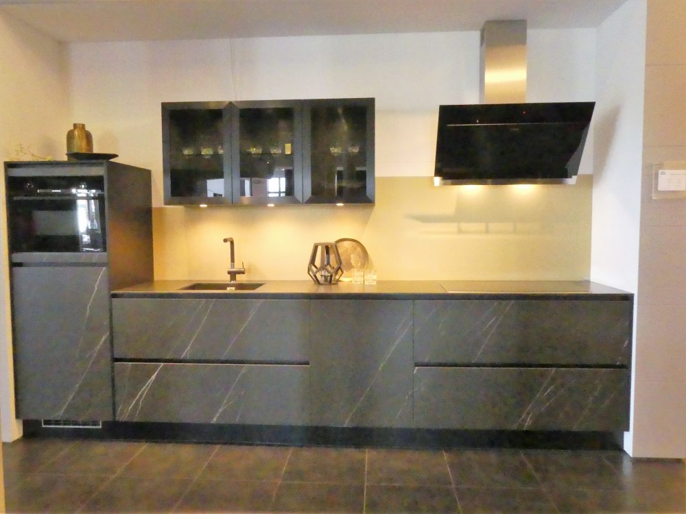 Luxe achterwand van goud | Bokmerk