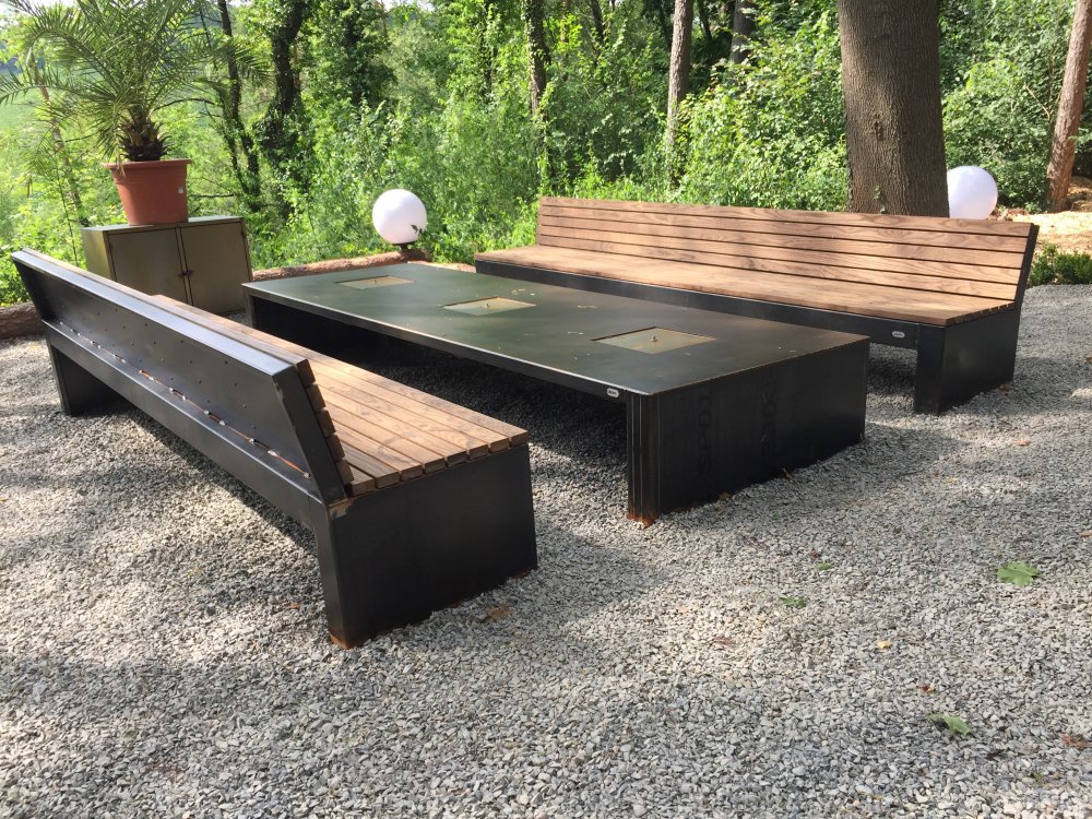Zeno Garden Bench