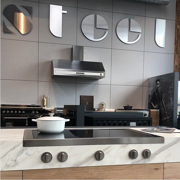 Enfasi inductiekookplaat met bedieningsknoppen