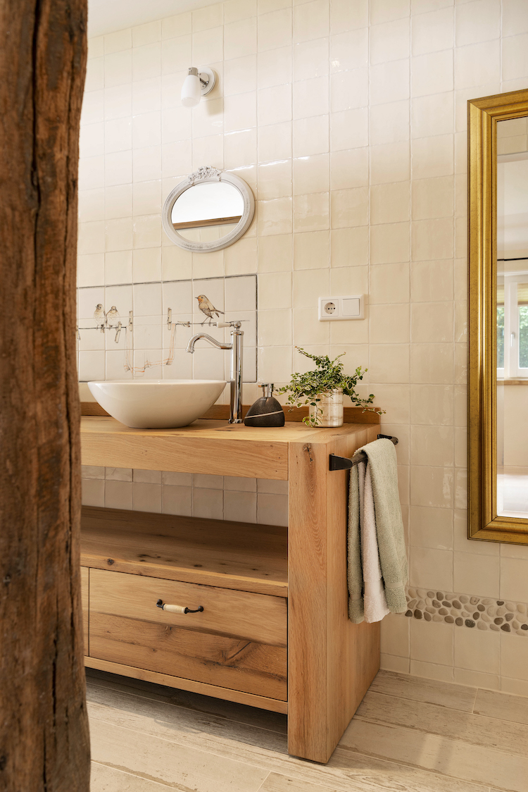 Geschaafd oud eiken badmeubel | RestyleXL