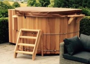 Grote houten spa | Hottub Select - Hottub Select