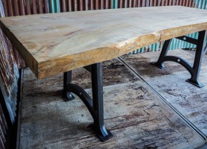 Buitentafel Elmwood boomstam | Woodindustries