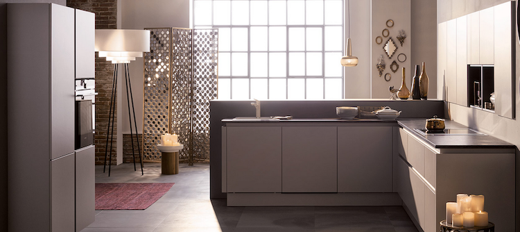 Moderne greeploze hoekkeuken | Brigitte Keukens