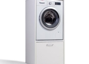 Praktische bijkeuken kast | Wastoren