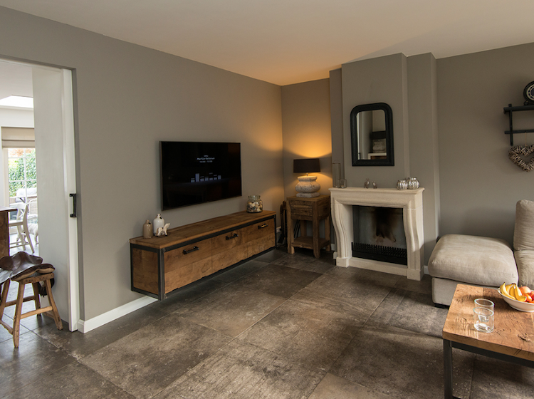 Oud eiken TV meubel | RestyleXL