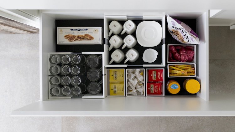 Verstelbare vakverdeler keukenlade | Orgalux