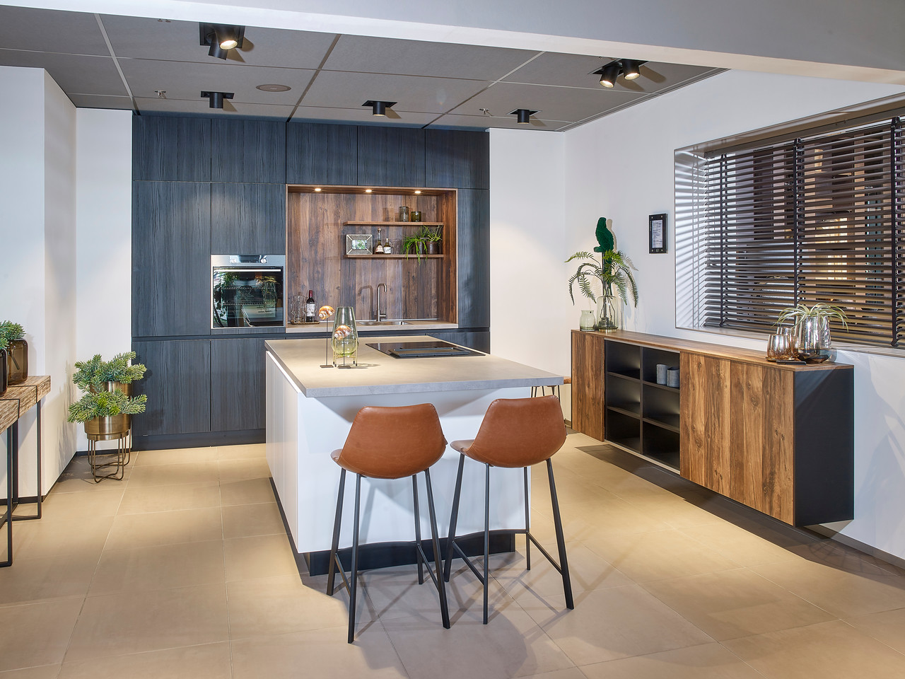 Keuken met dressoir | Tieleman Keukens