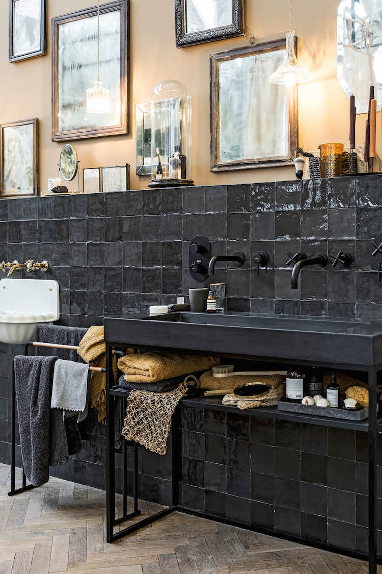 vtwonen by Douglas & Jones Craft