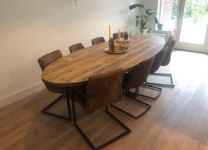 Ovale robuuste industriële tafel