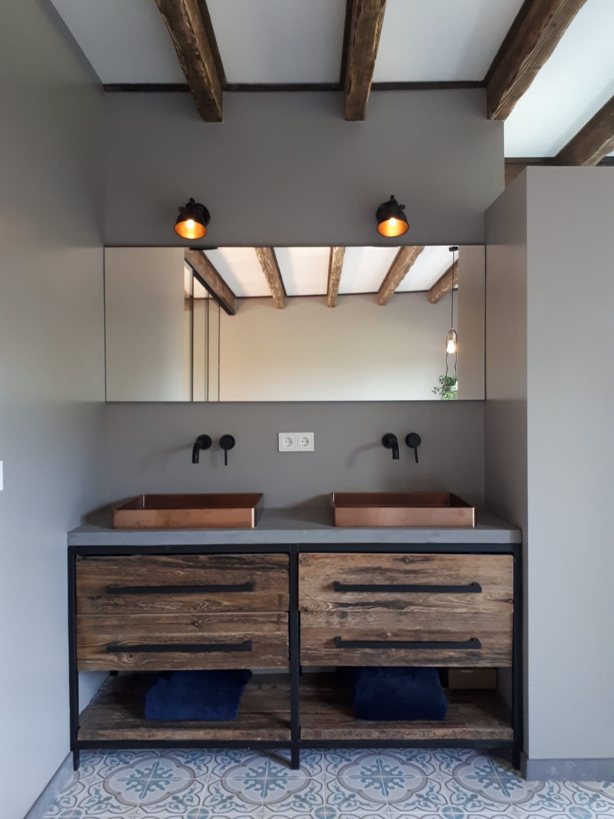 Badkamermeubel beton