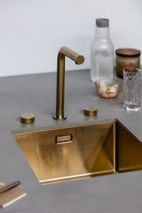 Rechte tweeknops kraan | Lanesto