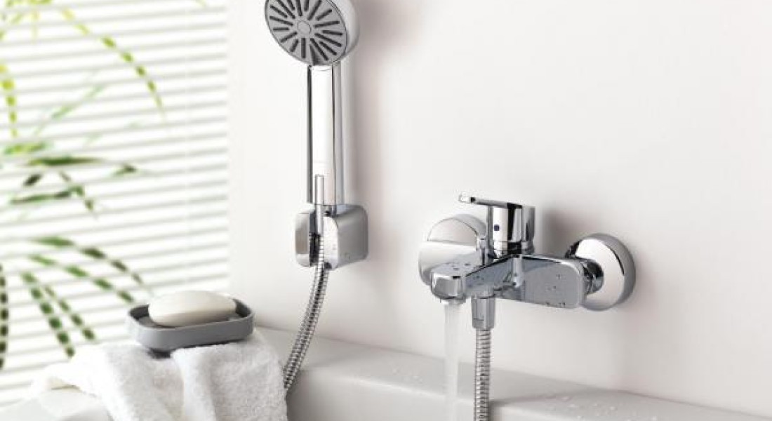 Het re-design van de geliefde Kludi Logo Mix keuken- en badmengkranen,