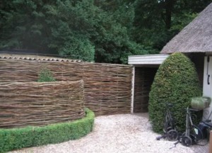 Milieubewuste schutting | Wilhout - Wilhout wilgentenen schuttingen