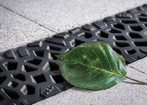 Weg met wateroverlast in de tuin | ACO House&Garden