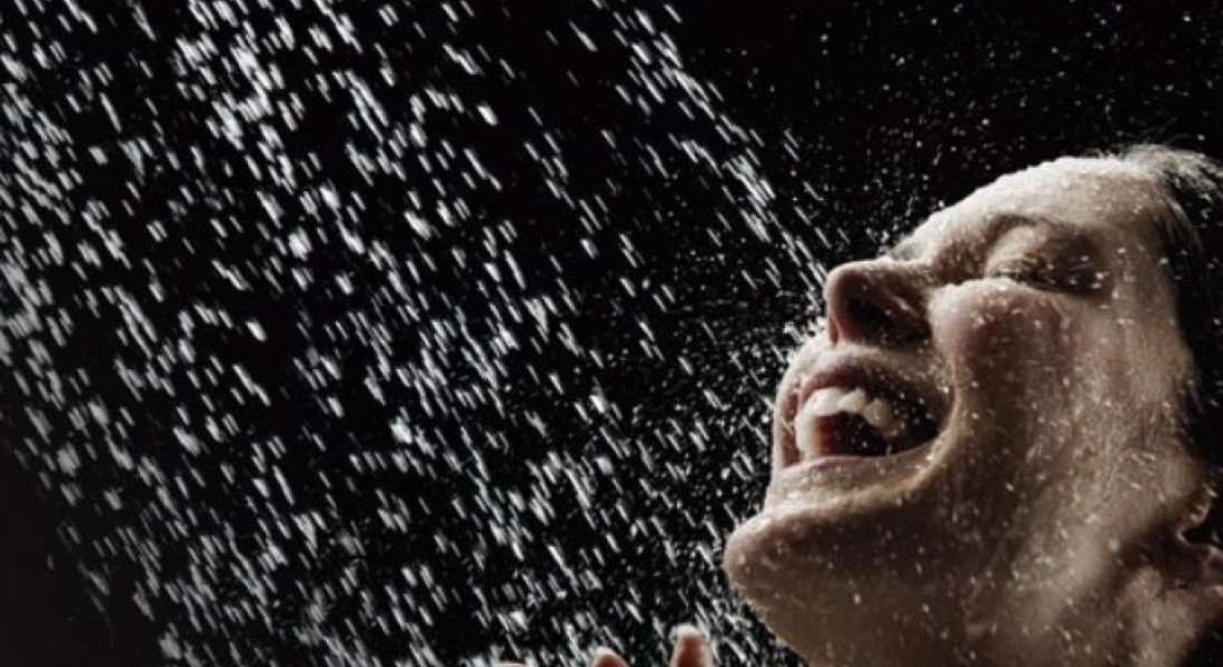 Douchebakken met hardsteenlook