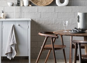 Serie Blancs van vtwonen tegels by Douglas & Jones