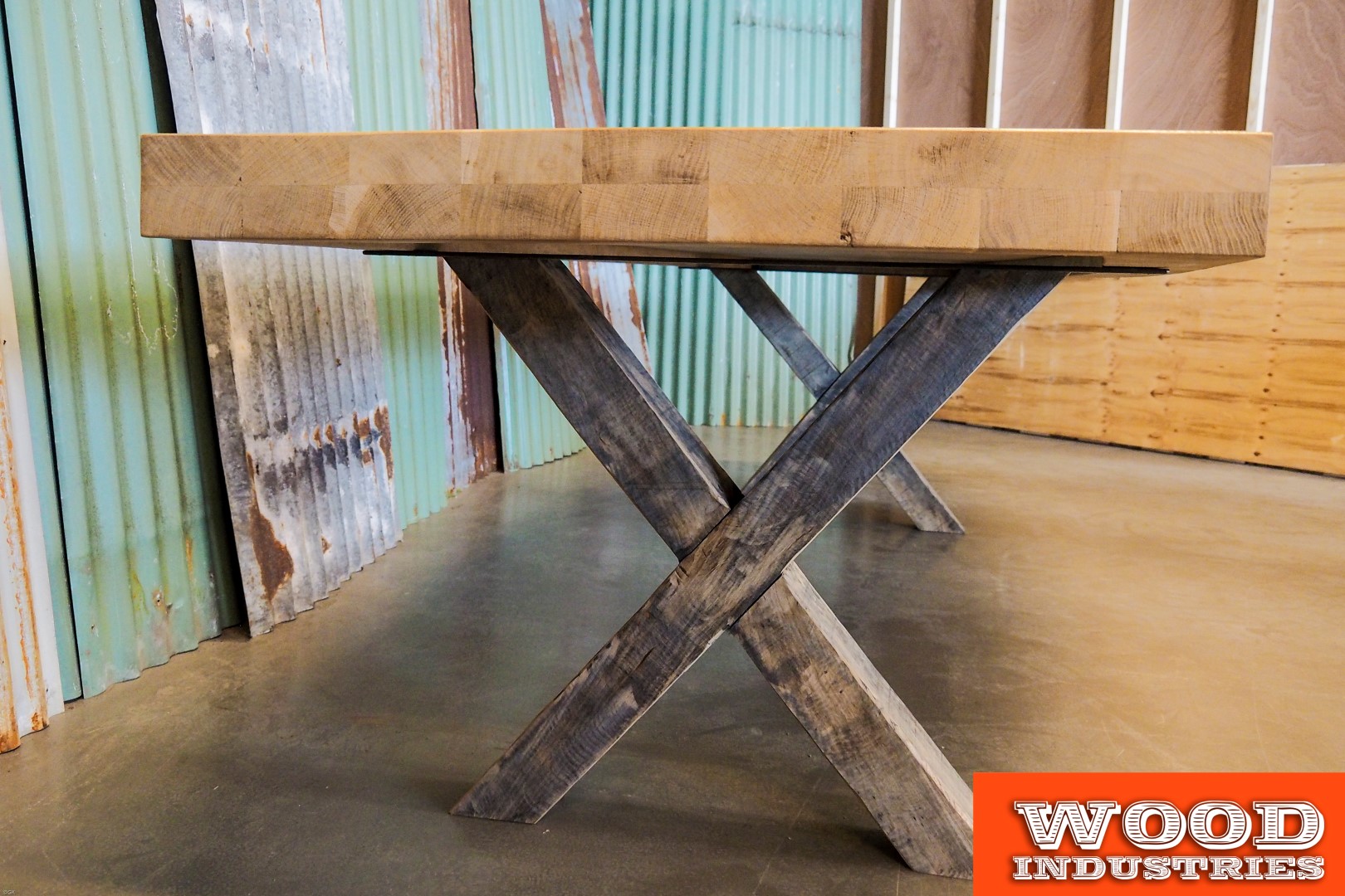 Houten kruispoten | Woodindustries